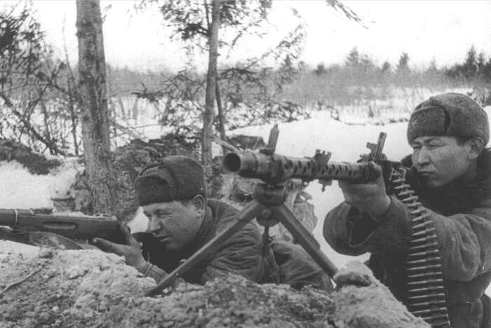 MG34_Kuzbaev_1943.jpg