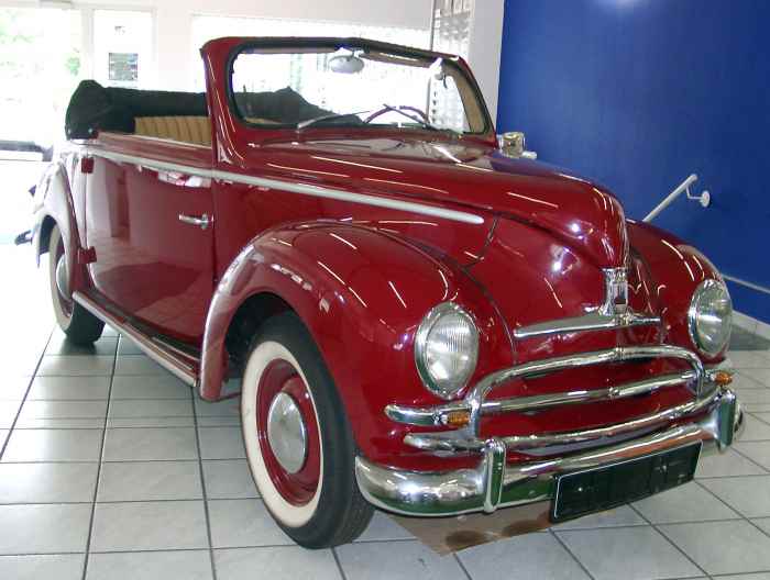 Ford_Taunus_Cabrio_1951_front_20080607.jpg